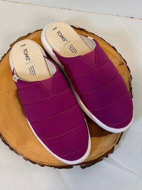 TOMS Alpargata Mallow Puff Mule shoes fuchsia color Women’s 8.5